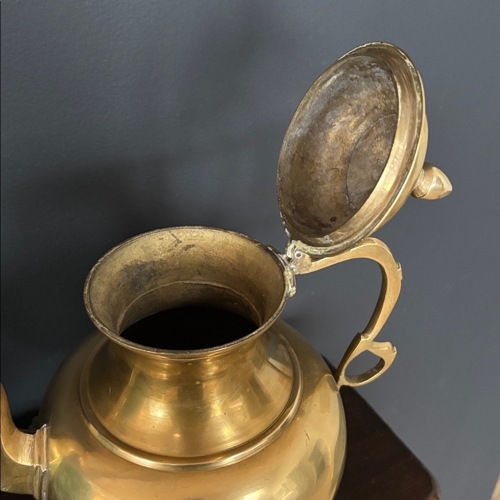 Vintage Brass Tea Coffee Pot Baker Furniture Made in India Gold Tone 11” Tall - Picture 5 of 11